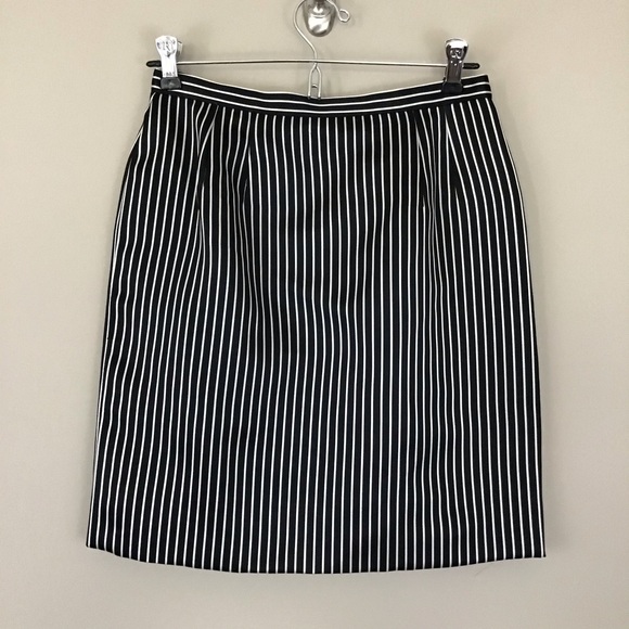 NIGHT by Valentino Pinstripe Silk Skirt Size 8